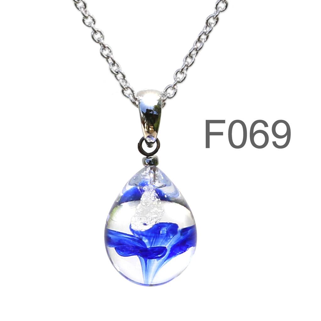 マーブル紺色のお花が入った ガラスの遺骨ペンダント