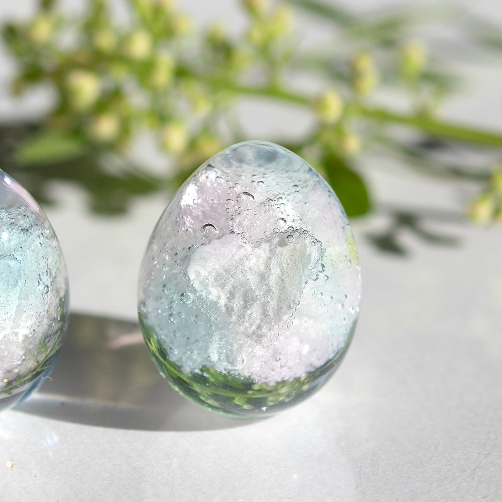 お骨をハートの形に整えました